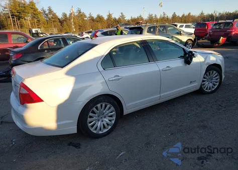 2011 Ford Fusion Hybrid из США, поврежденный, VIN 3FADP0L39BR301457
